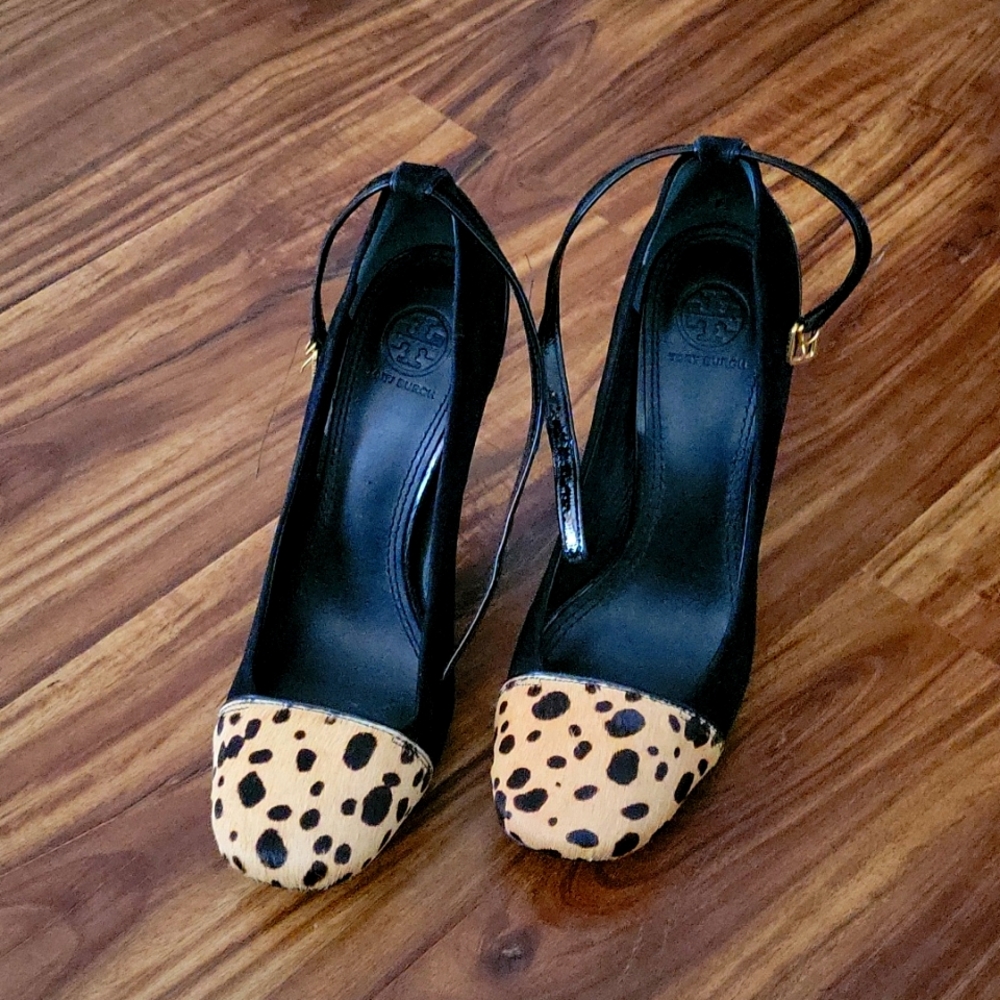 Tory Burch heels with Cheetah on toes